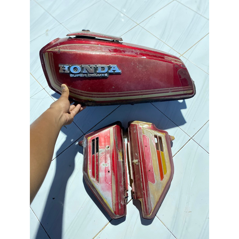 tangki gl100 original tahun 82 tengki gl100 original paint warna merah tengki gl100 gl125