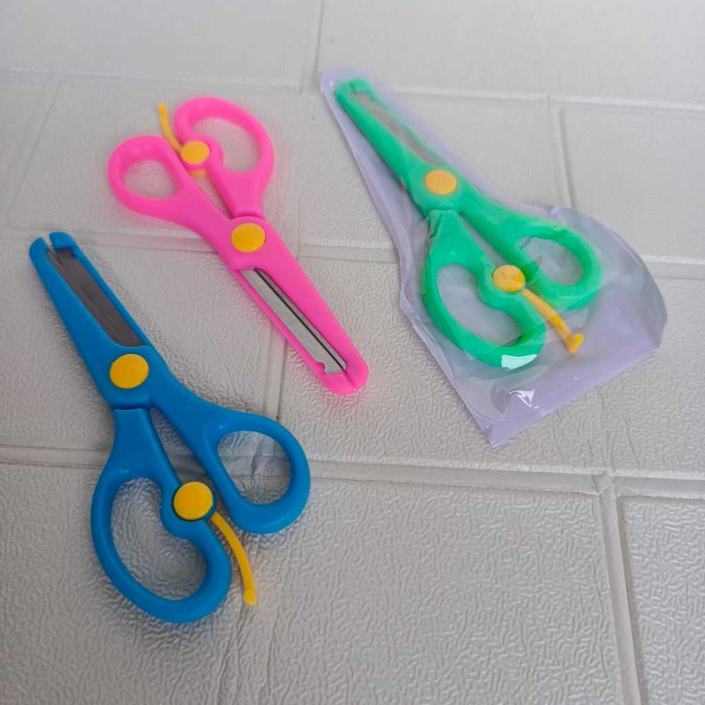 

Gunting Anak Squeezy SC SQ03 Tajam Aman Untuk Anak