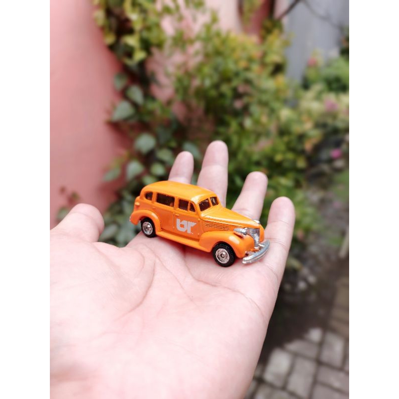 Diecast ERTL UT Vols 1939 Chevy 1:64 Limited Edition 1 of 5000