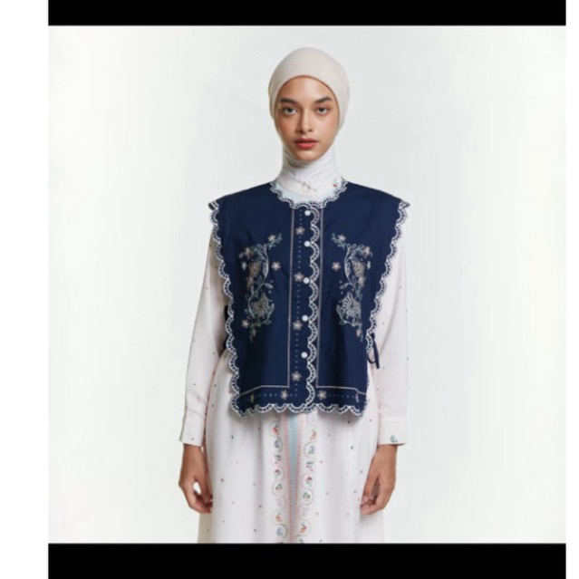 ONE SET BAJU PRELOVED