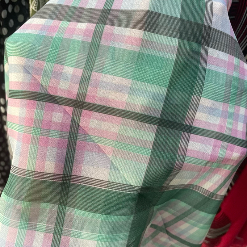 kain ceruty baby doll motif kotak premium - kain zara ceruty - kain sifon ceruti pj