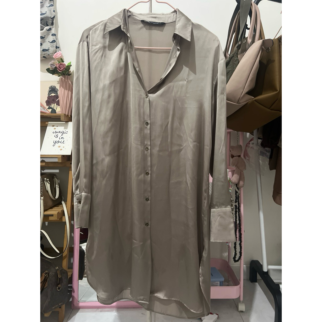 preloved zara satin shirt