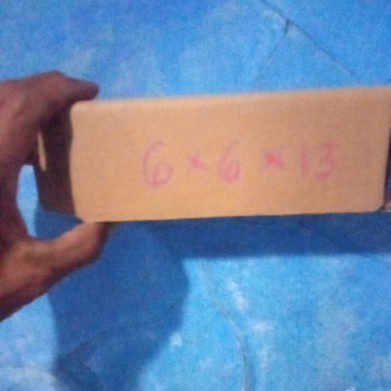 

kardus packing 6x6x13cm