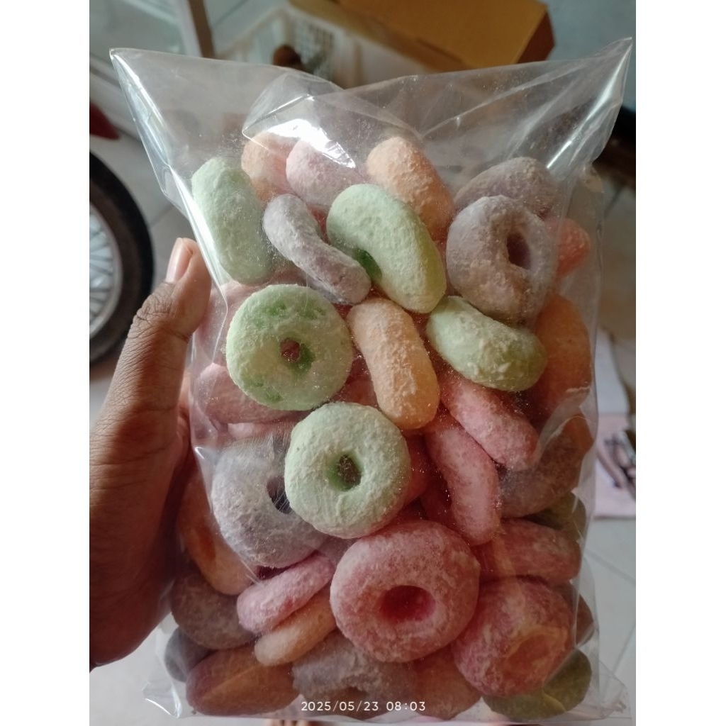 

getas manis donut warna warni