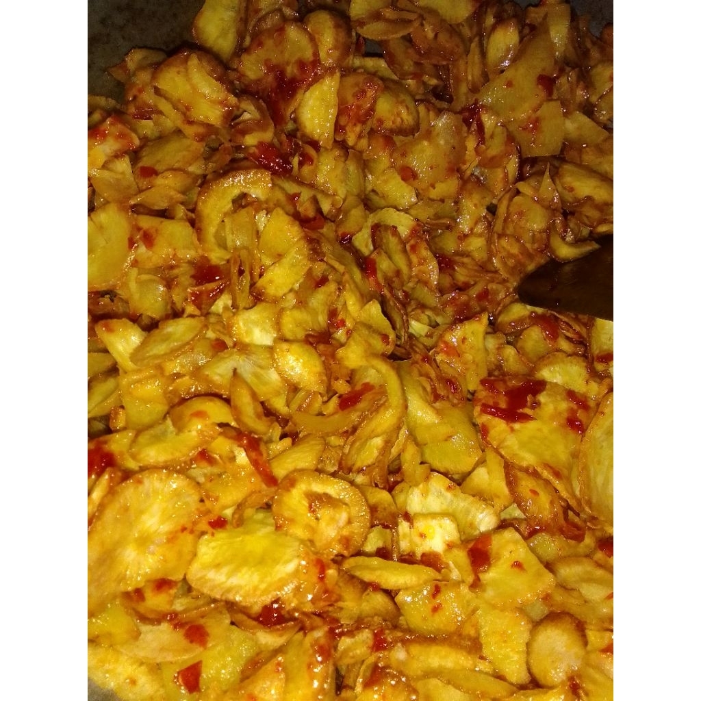 

KRIPIK SINGKONG BUMBU RUJAK. PEDAS MANIS CABAI ASLI