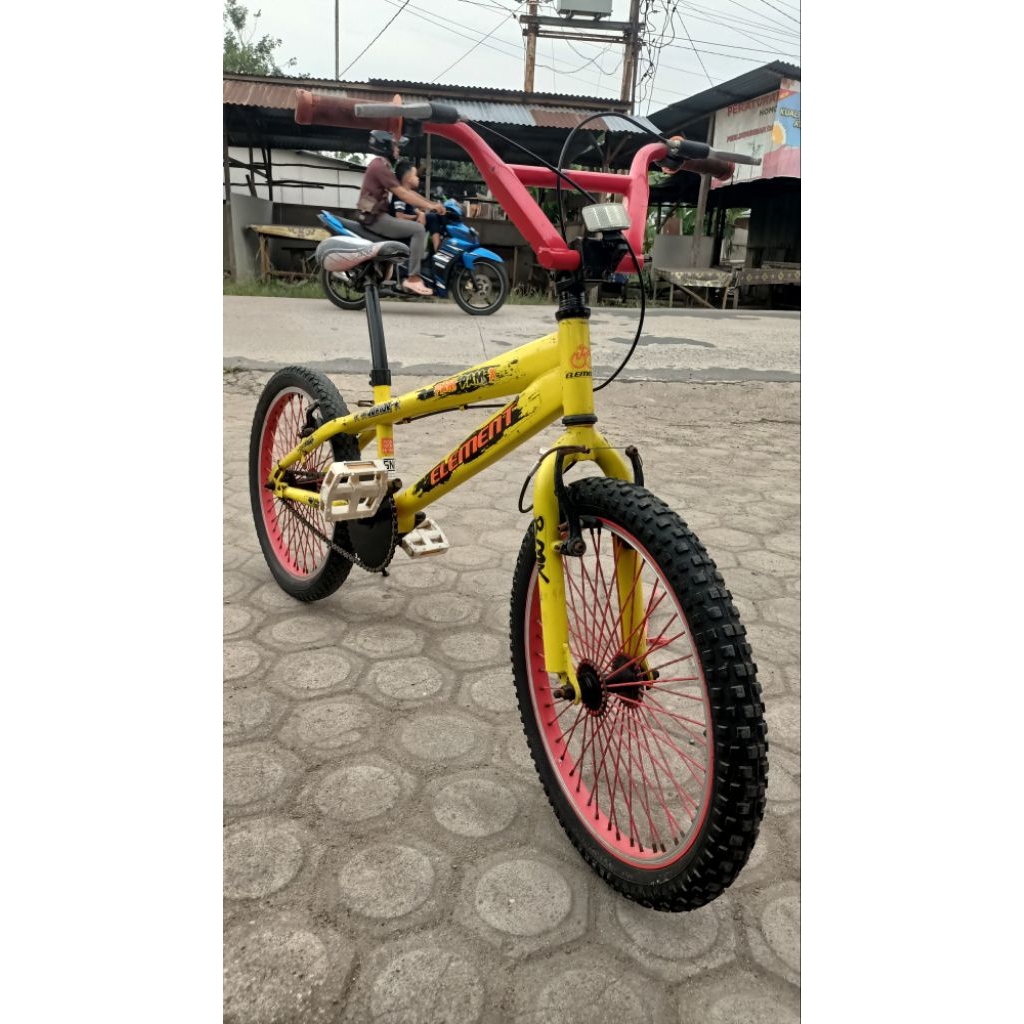 sepeda bekas BMX element original