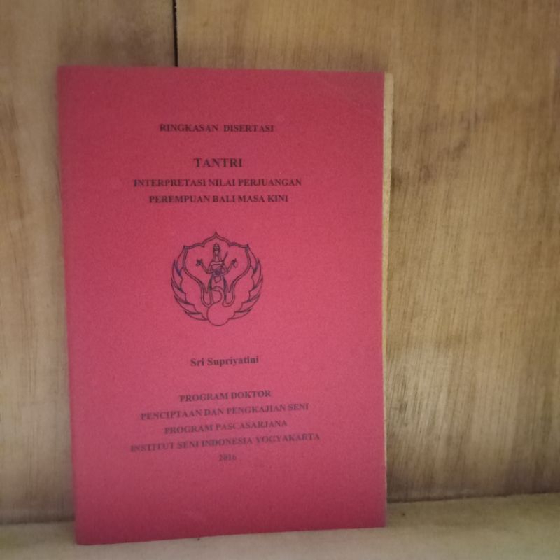 buku tantri interpretasi nilai perjuangan perempuan bali masa kini