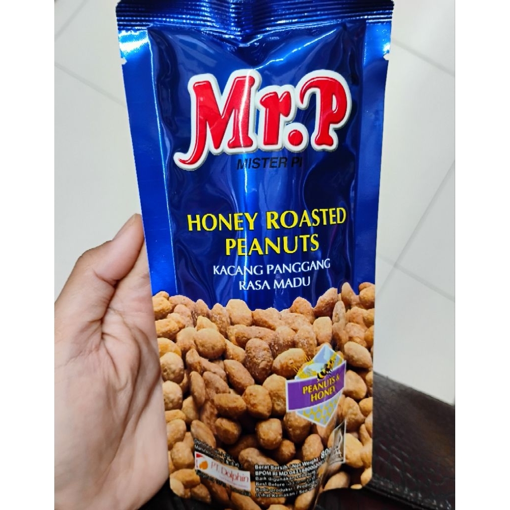

Mr.P Kacang Panggang Rasa Madu/Balado 80gr