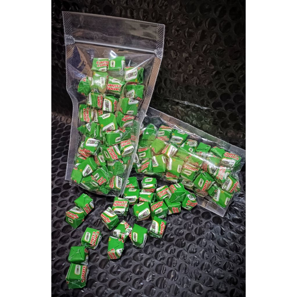 

Cokelat Comelo cube permen POUCH isi 50pc