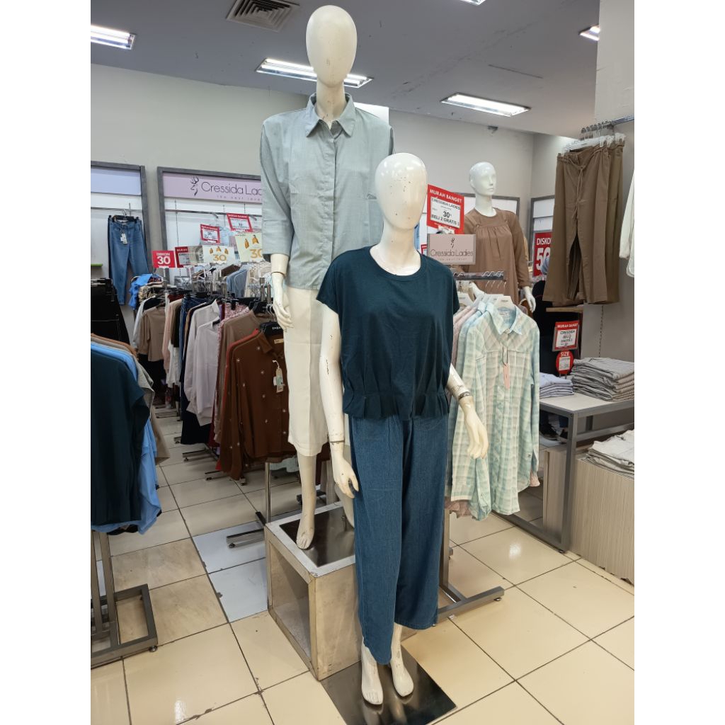 Emba ladies Blouse lengan pendek