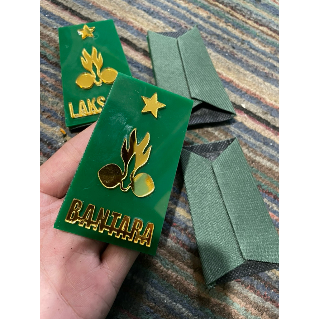 

Tku pramuka bantara laksana akrilik bukan logam