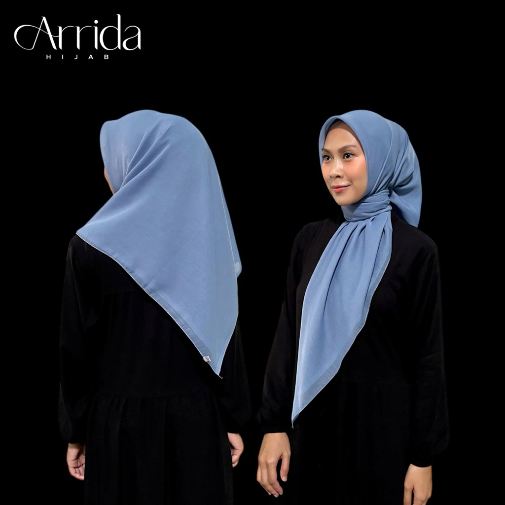 Segiempat Paris Denim 110x110 / Hijab Paris Denim Muda / Segiempat Paris Biru Muda / Jilbab Paris De