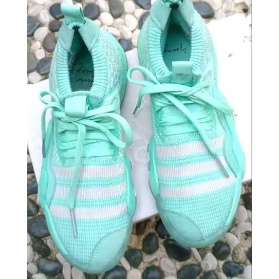 Sepatu Basket Trae Young 2 Size 40 1/2 Preloved Branded Sepatu Olahraga