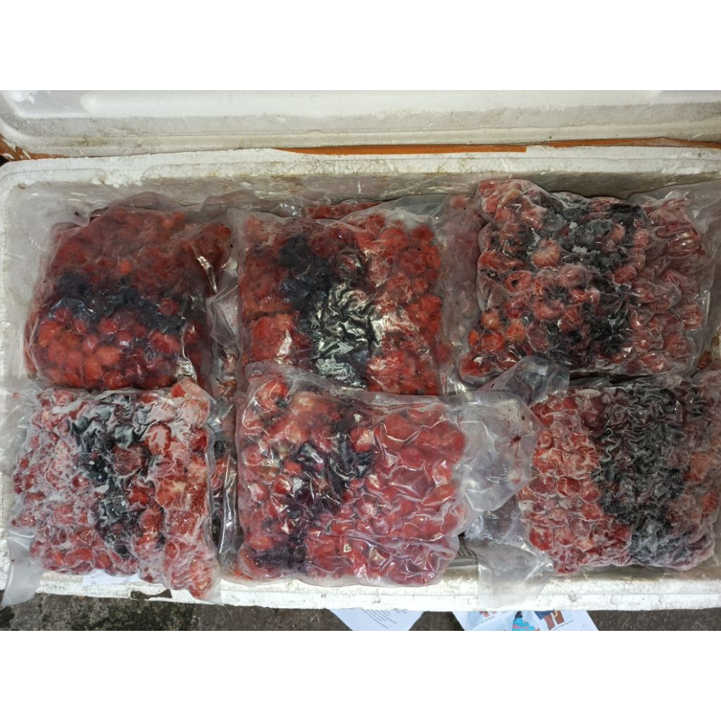 

MIX BERRY FROZEN 1KG