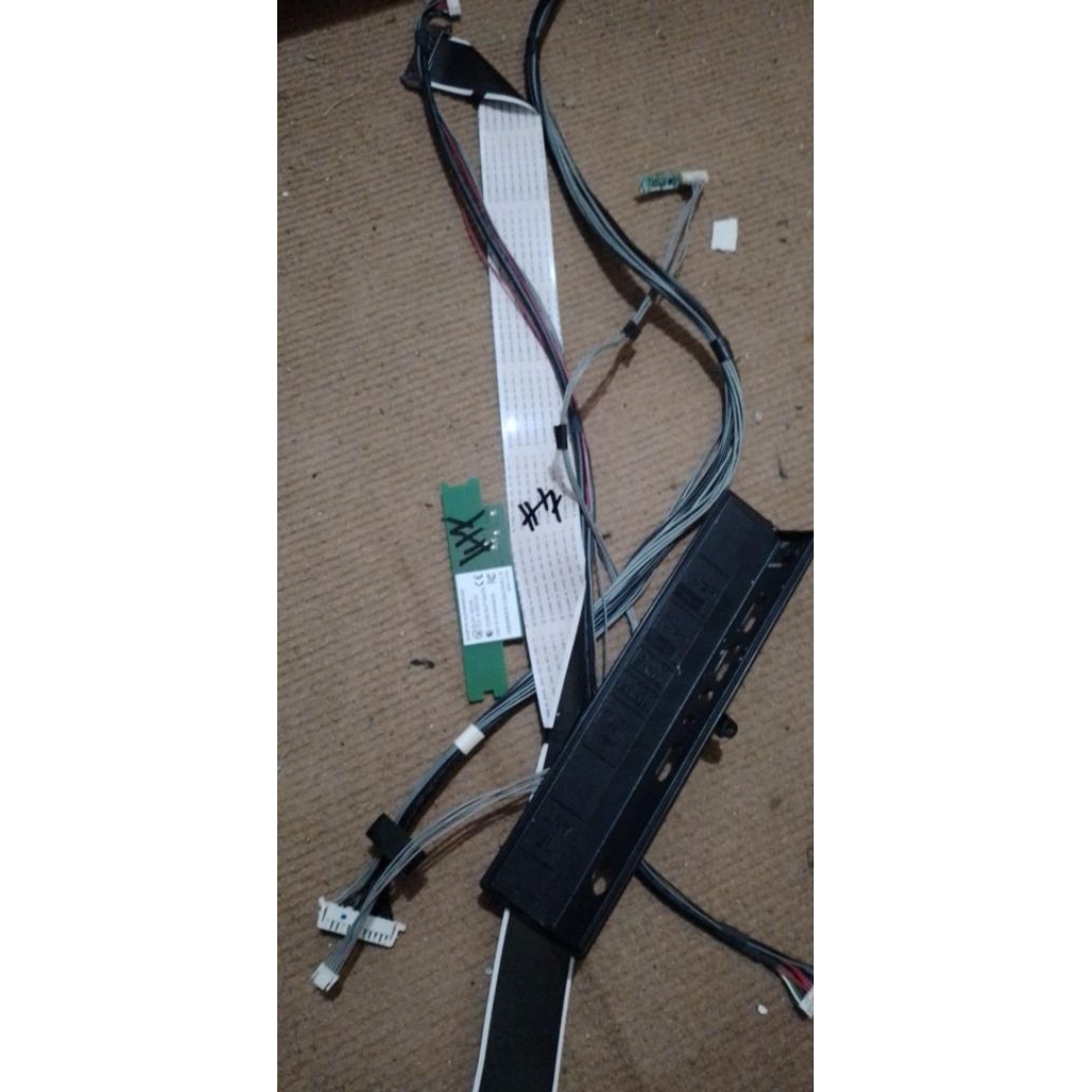 LVDS MB KE LAYAR  tv led Sharp 2T - C50AD1i - C50AE1i