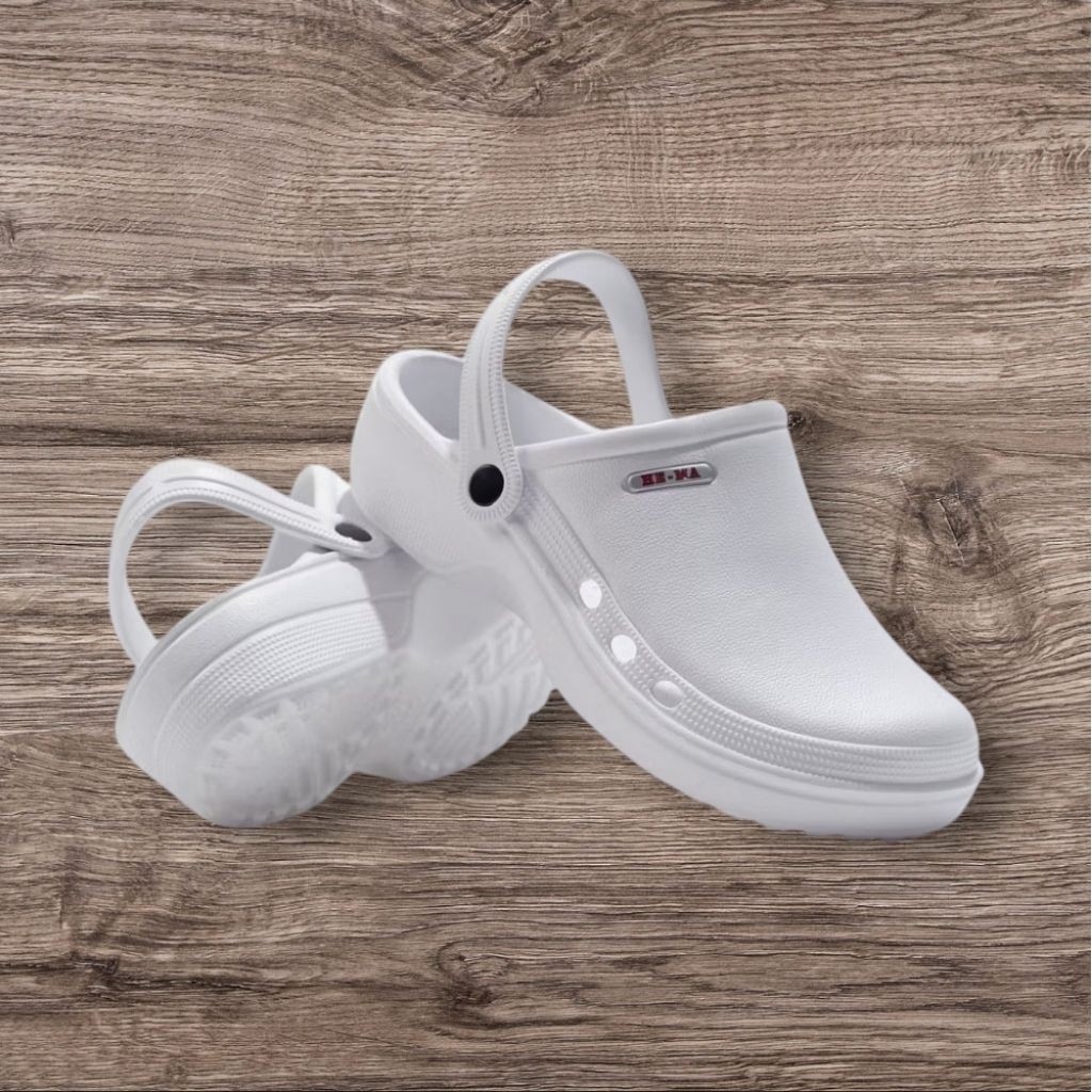 sandal  sepatu crocs medis putih sandal baim  pria wanita perawat bidan dokter sandal rumah wanita p