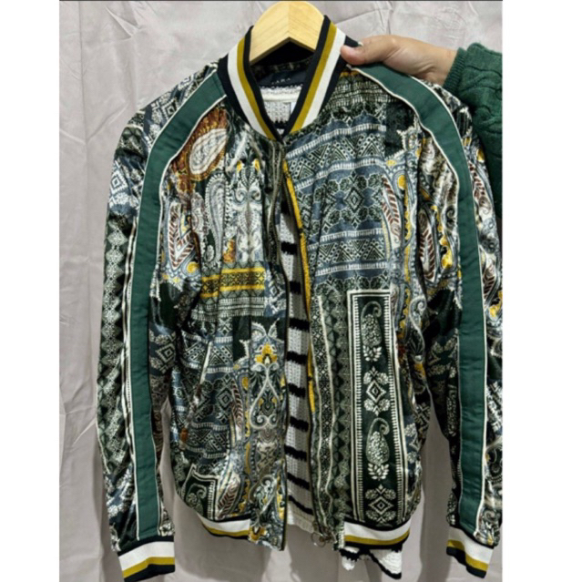 Preloved Jaket Green Motif Paisley