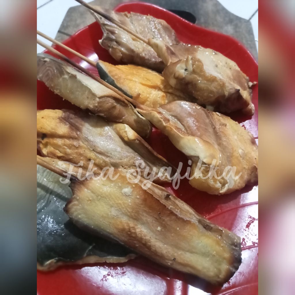 

ikan asap pari, ikan panggang