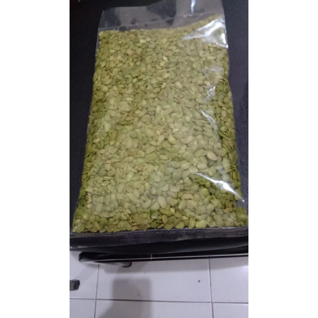 

KERIPIK EDAMAME CRISPY 1KG - EXPORT QUALITY