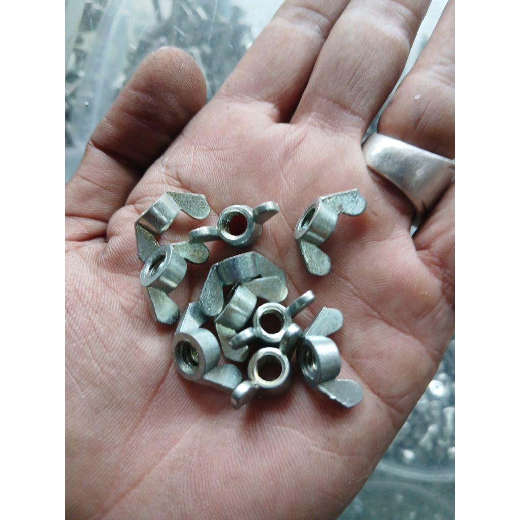 mur kuping 1/4 drat kasar