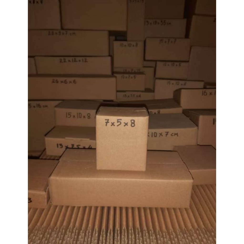 

Kardus Packing Polos Ukuran 7X5X8 - Bahan tebal Dan Baru