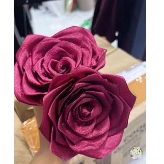 Bunga mawar satin satuan