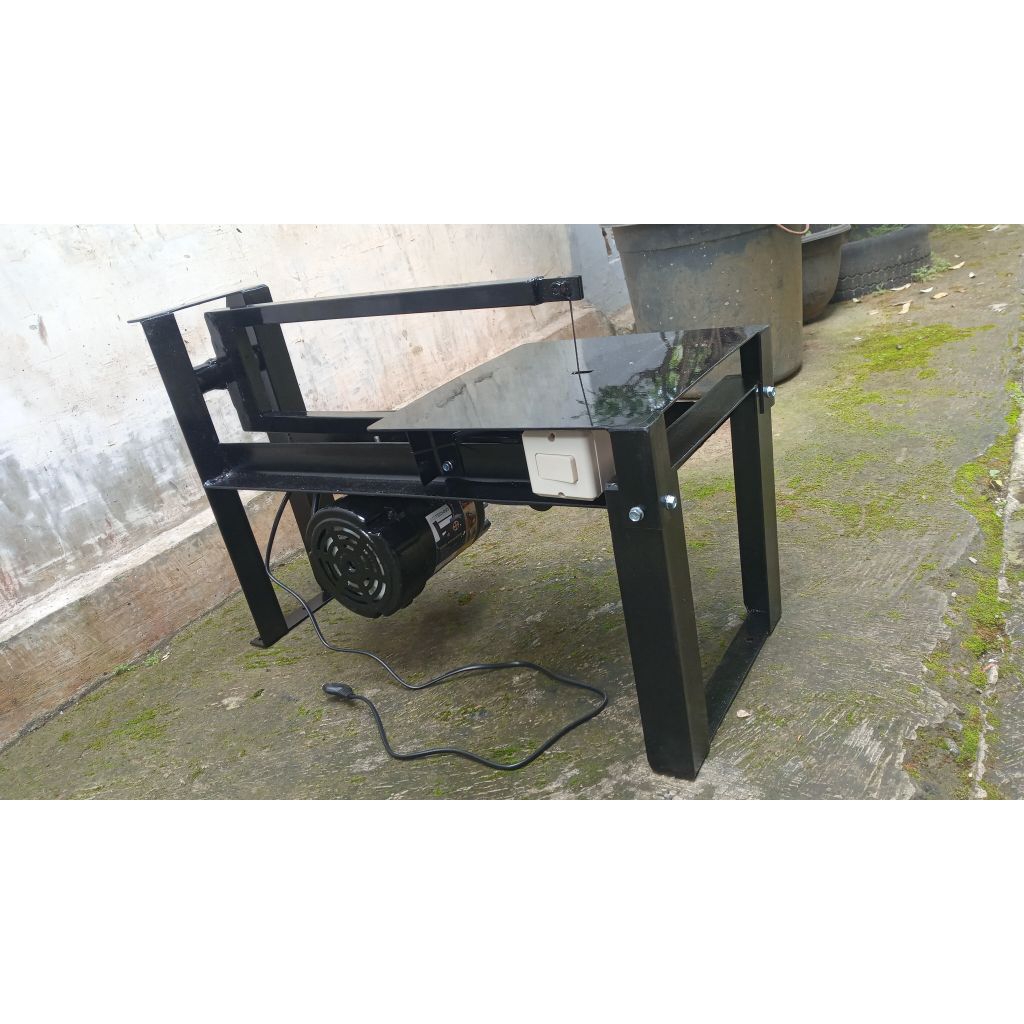 GERGAJI OKLOK (scroll saw rakitan), panjang kerja 40cm.