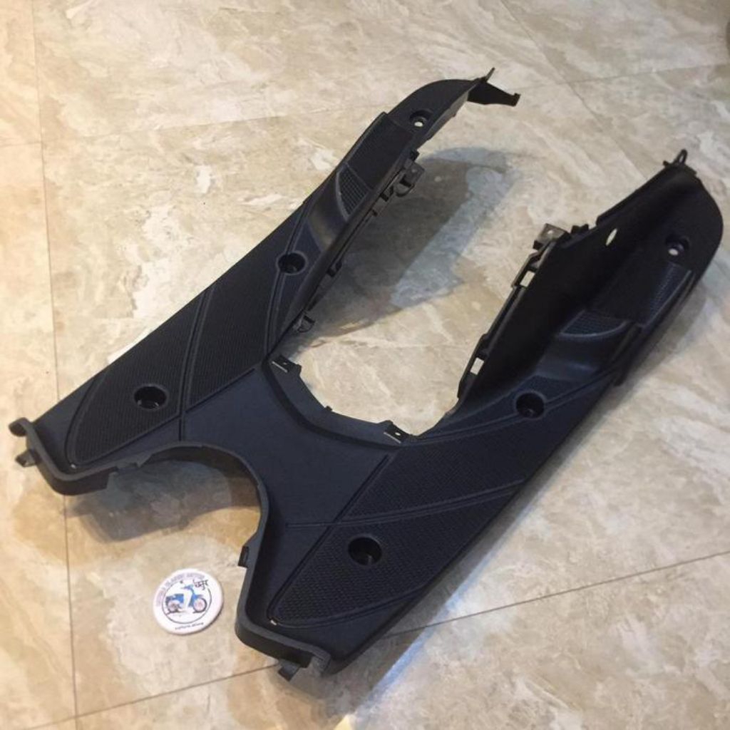 body pijakan kaki Mio smile pijakan kaki Mio smile cover body pijakan motor Mio smile