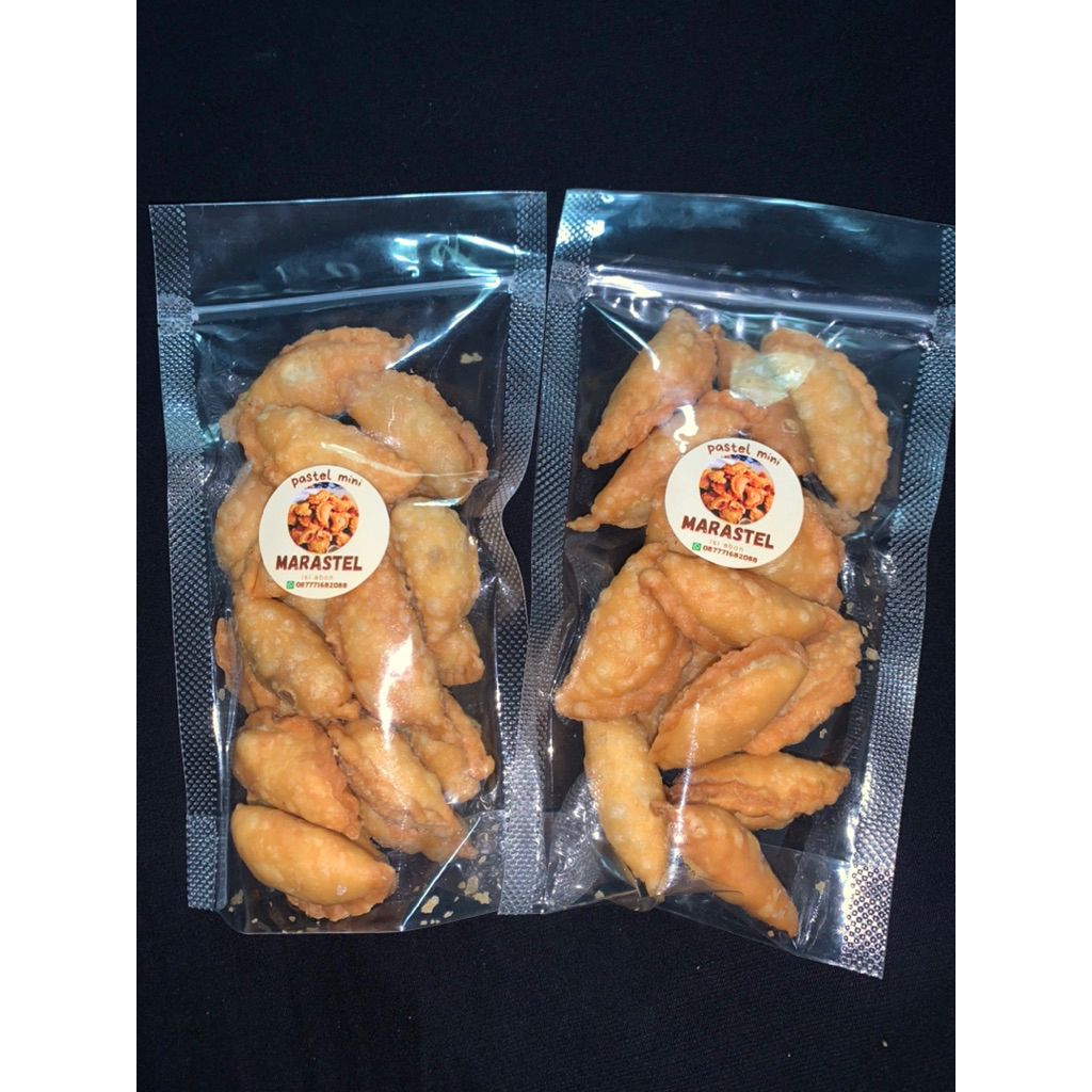 

Pastel kering isi abon sapi