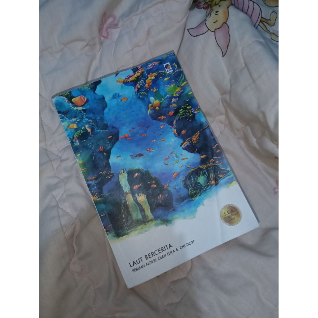 [PRELOVED] Novel Bekas – Laut Bercerita