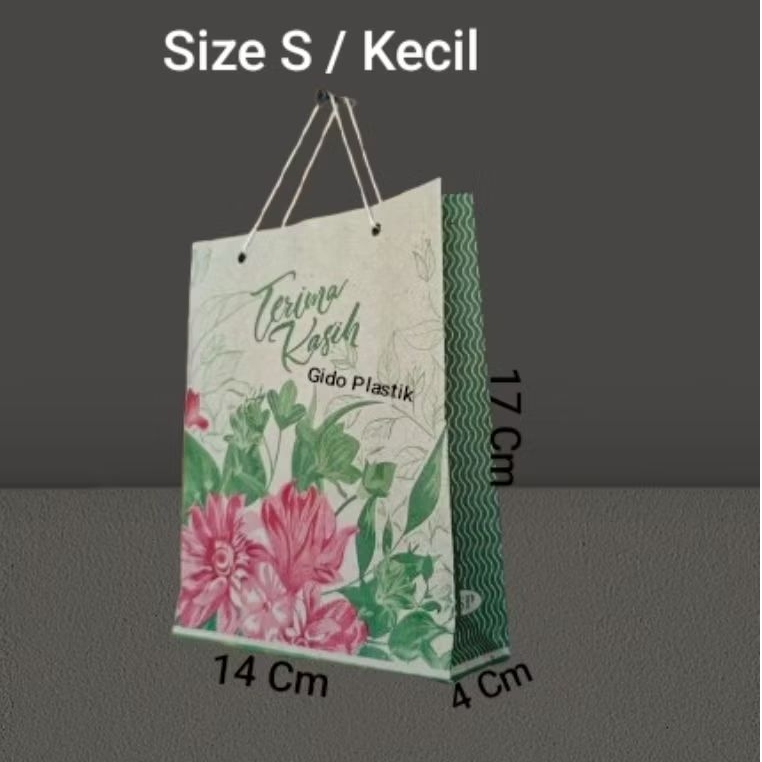 

Paper Bag Batik Ukuran Kecil / Ukuran 14 cm x4 cmx17 cm/Harga Per Tali isi 50 pcs