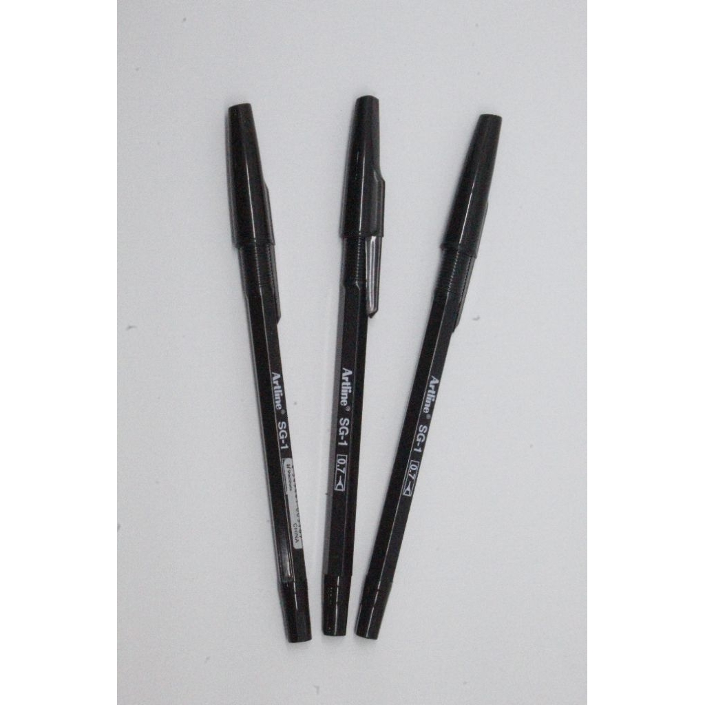 

(1 PCS) ARTLINE SG-1 HITAM,BIRU/BOLPOINT