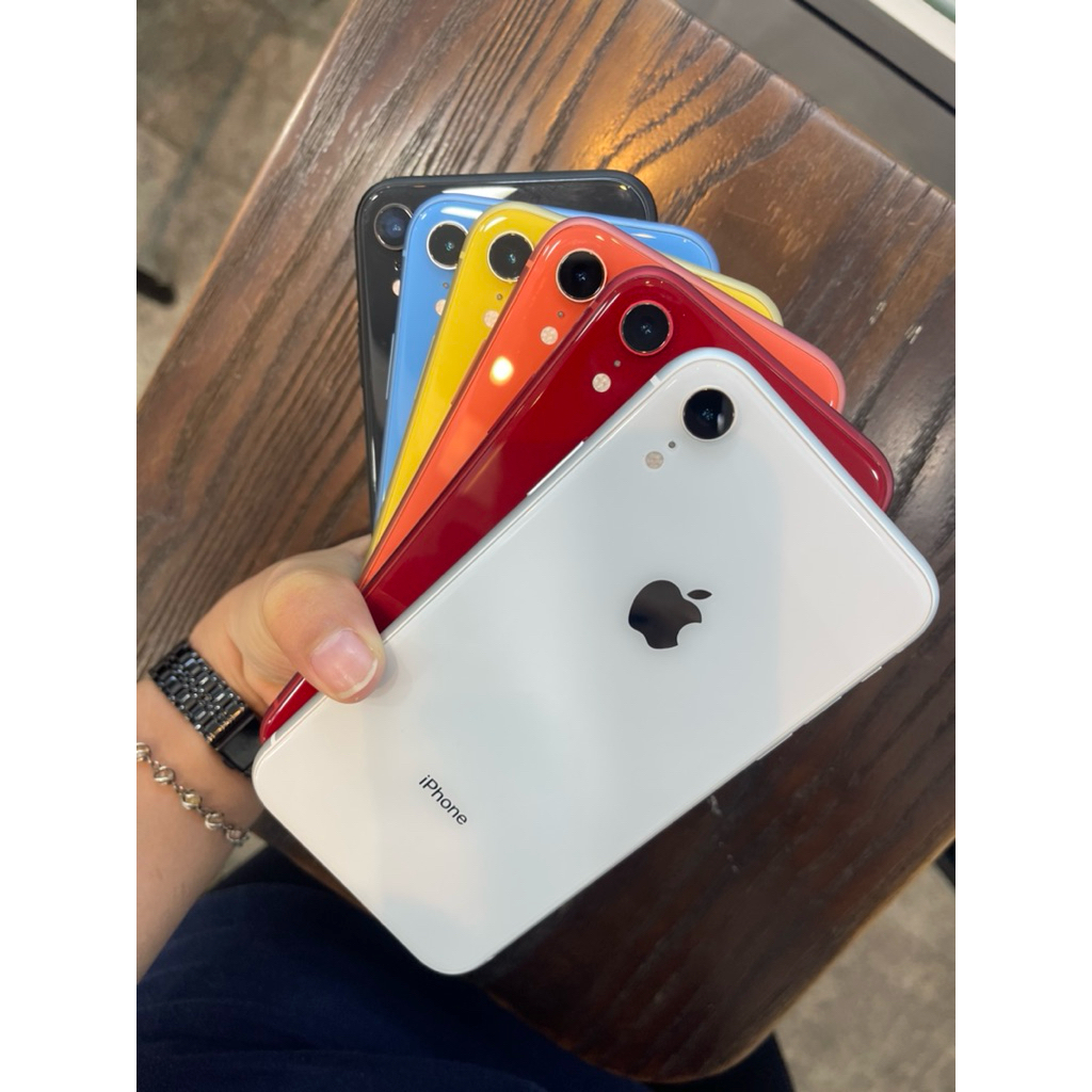 Second iPhone XR 64gb & 128gb Like New