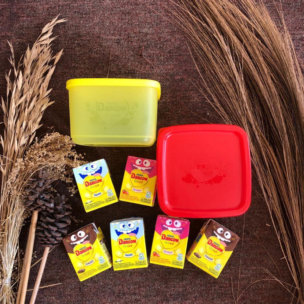 

DANCOW Fortigro Susu UHT 110ml x6 pcs Free Gift Toples atau Botol Minum