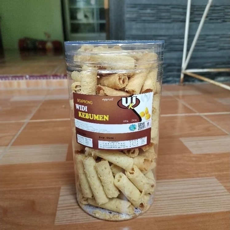 

CEMILAN KUE KERING EGGROLL Toples Panjang 200g SEMPRONG WK