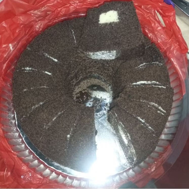 

Bolu Ketan Hitam isi Keju Lumer / Nutella