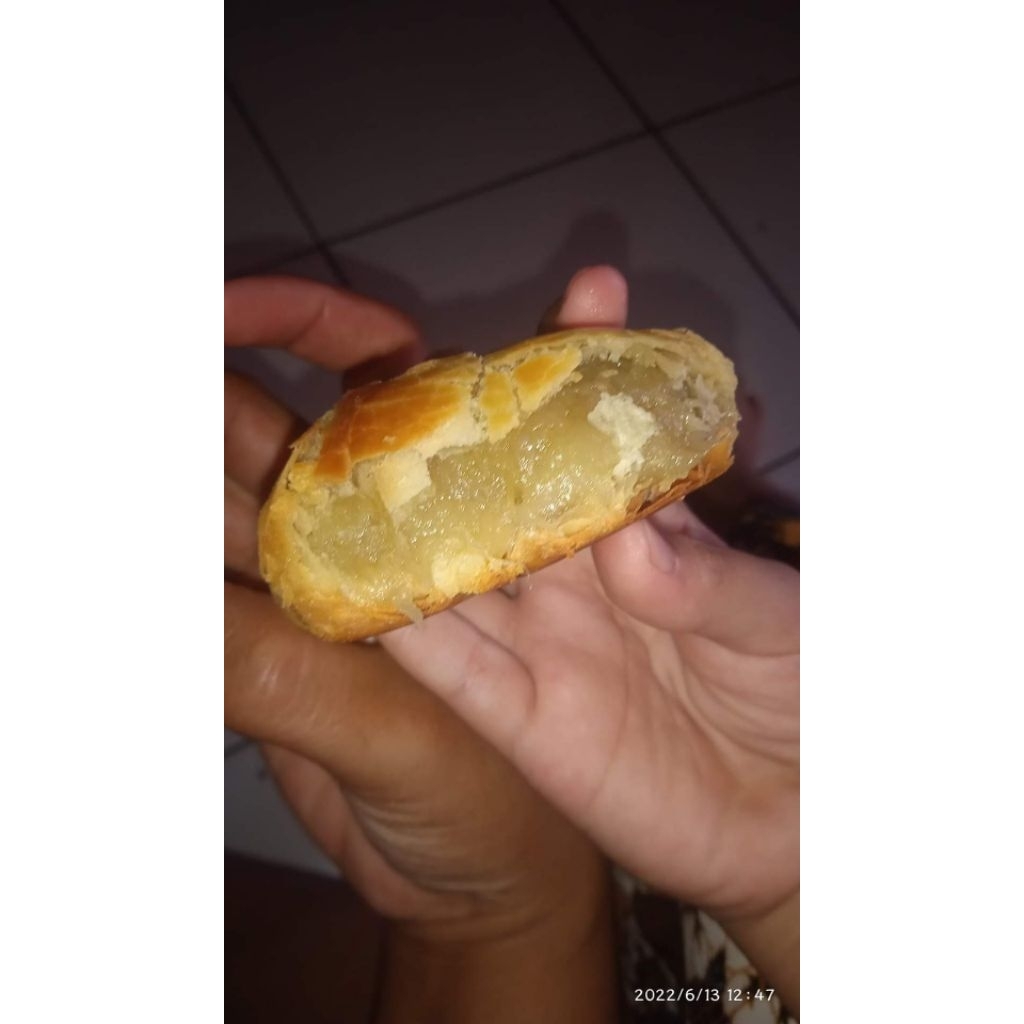 

Kue Pia Durian