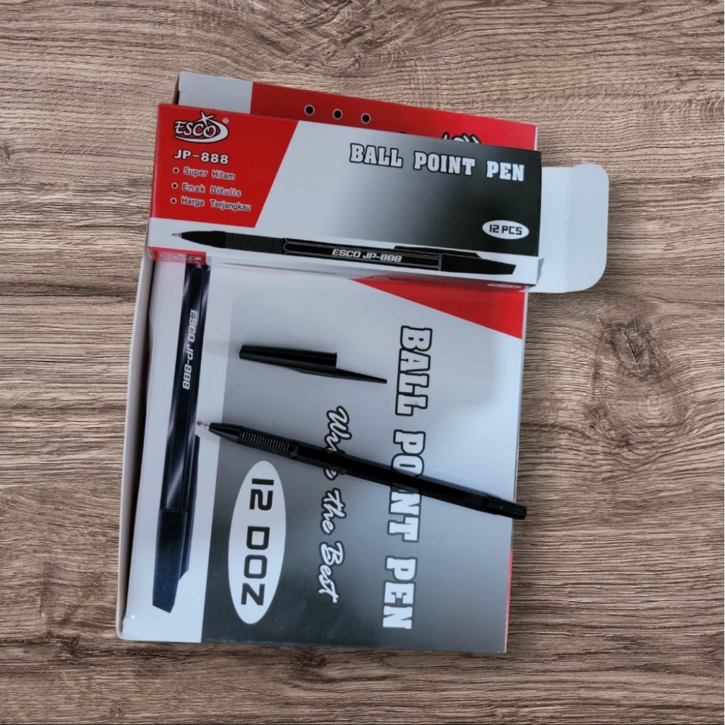 

Pena Standard Merk Esco 1 kotak (12pcs)