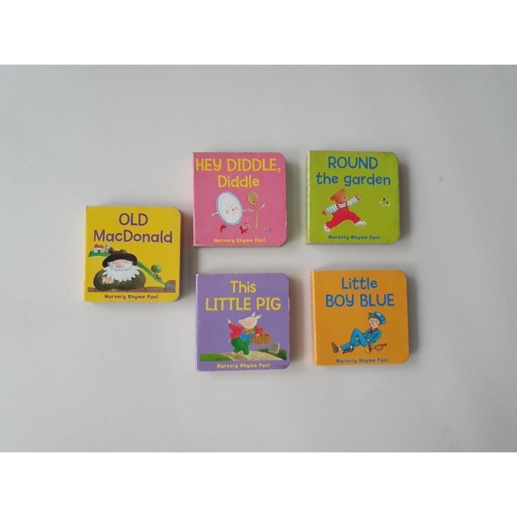 

Buku mini Hard cover ( 1set isi 5buku)