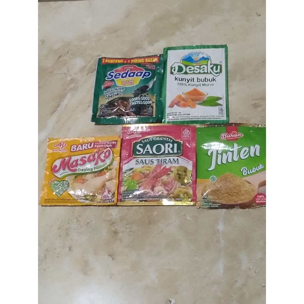 

Kecap Sedaap+Kunyit Bubuk+Masako+Saori Saus Tiram+Jinten bubuk 5 gram Paket 4C (TRB104)