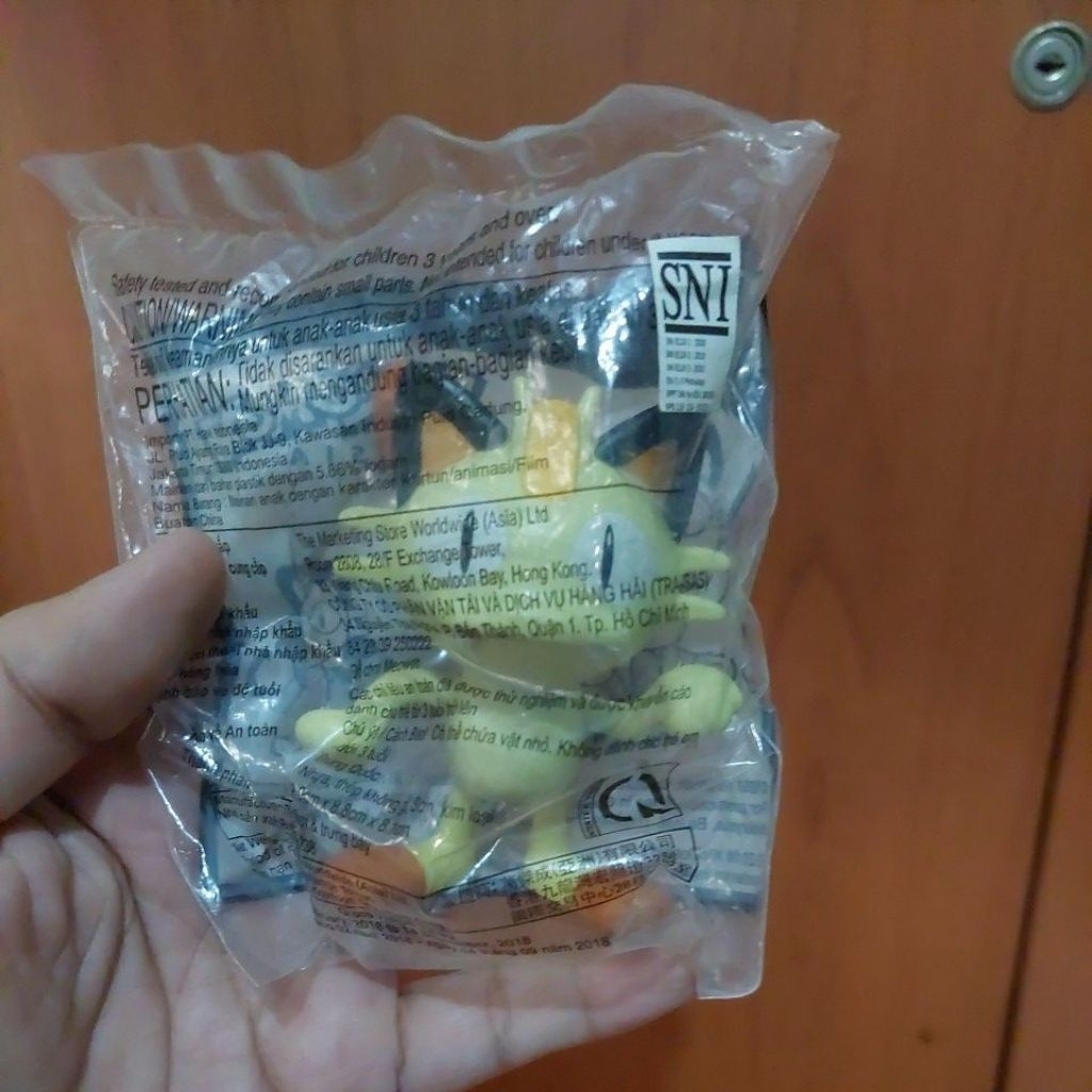 Happy meal Pokemon asia meowth