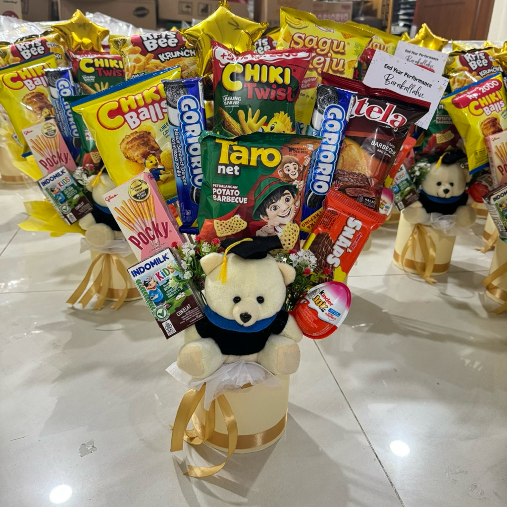 

(READY STOK) BUKET WISUDA SNACK BUCKET SNACK BLOOM BOX GRADUATION GIFT BUKET GRADUATION KADO ULANG TAHUN ANAK BUKET ANAK WISUDA KADO ULTA KADO SNACK BLOOMBOX BUNGA CIKI CIKI