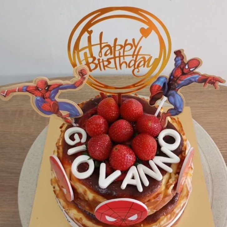 

BIRTHDAY BURNT CHEESECAKE DIAMETER 15CM