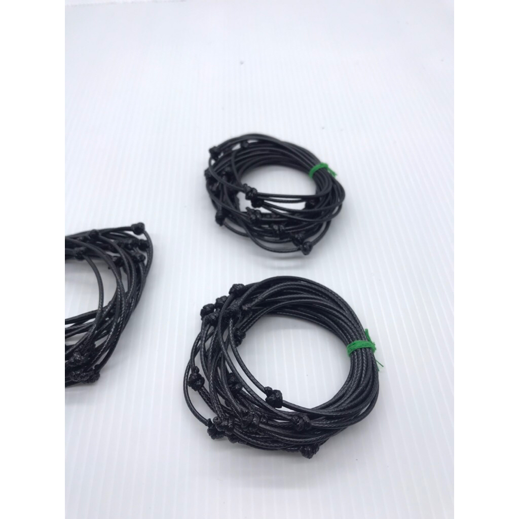 Gelang tangan polos tali warna hitam serba 3000