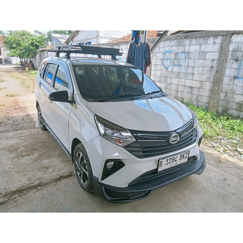 bodykit Sigra calya model venturer fullset hitam doff