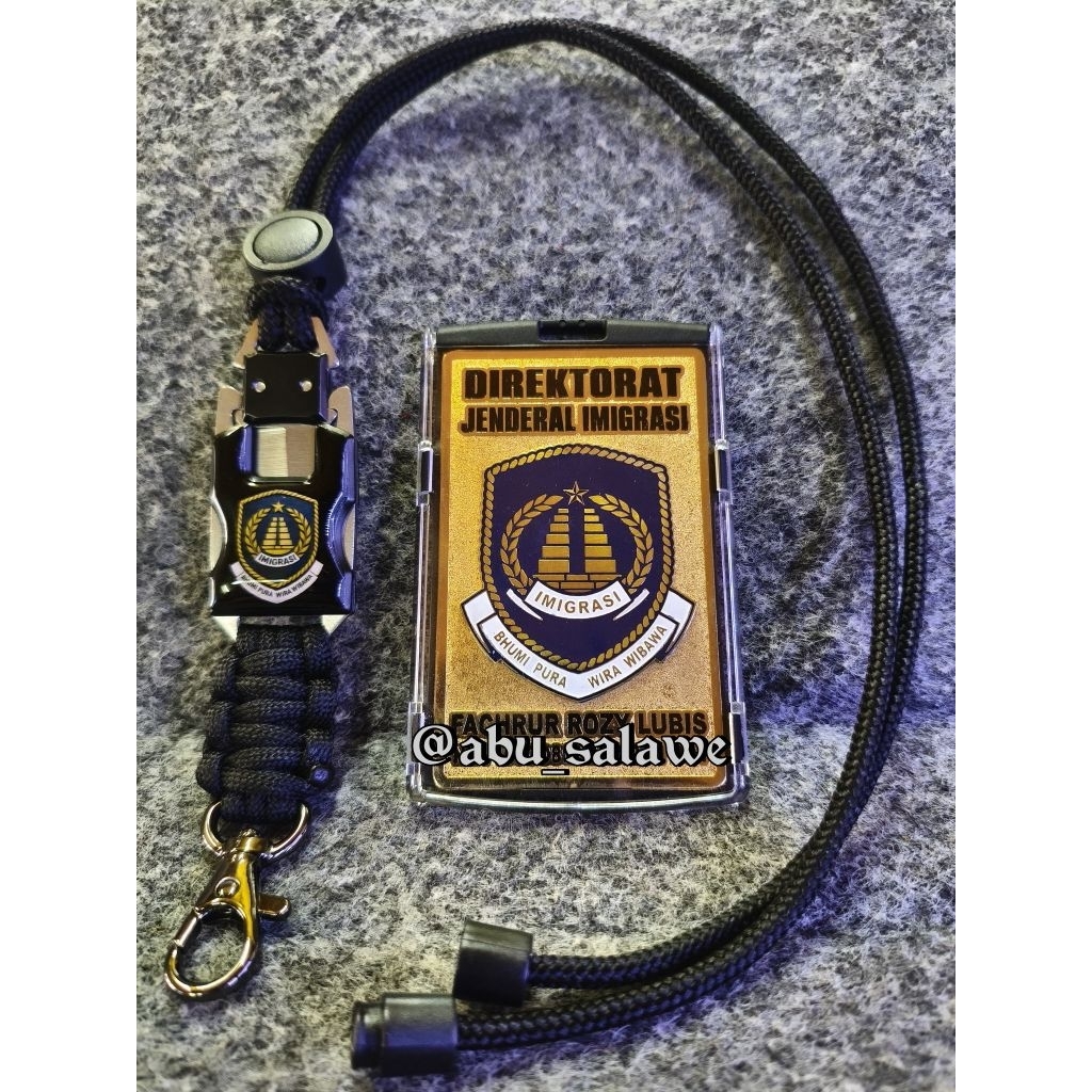 

lencana plat id card logo IMIGRASI baru polos tanpa motif full set