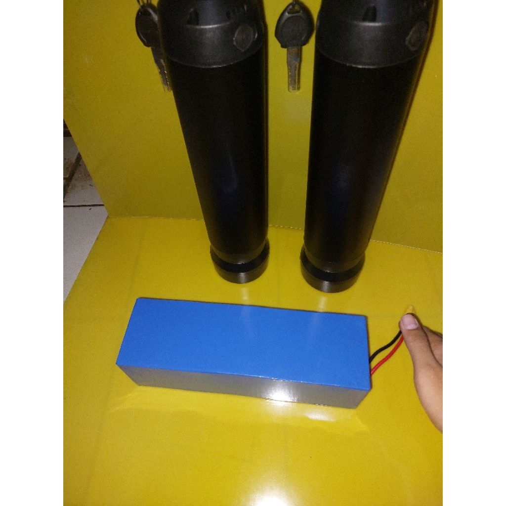 Aki Baterai Pack Lithium Ion 48V 13S Include Charger