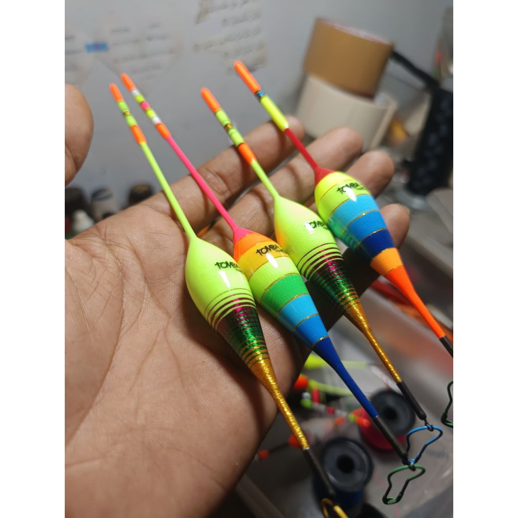 pelampung pancing anti badai full lilit benang /kambangan/kumbul 20cm