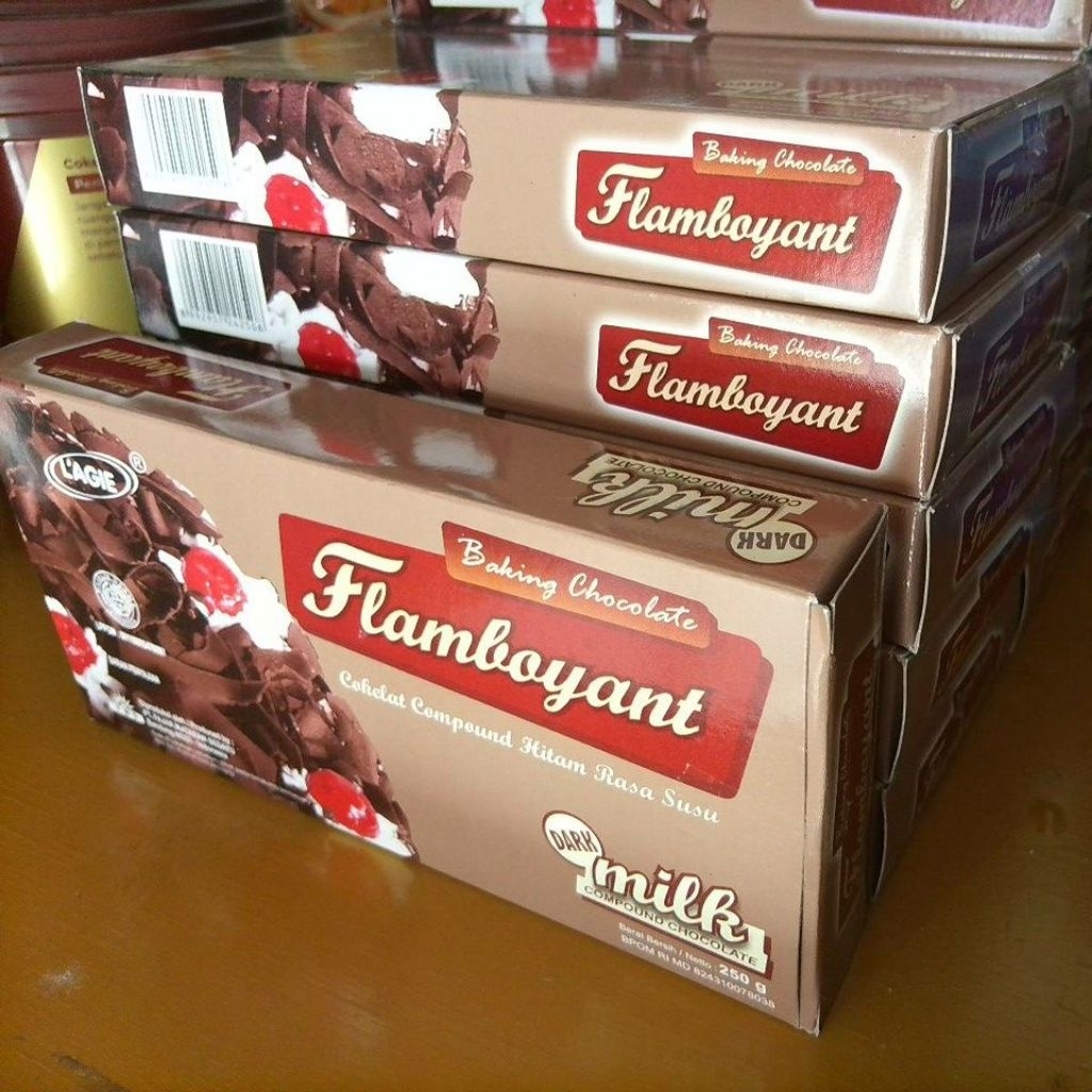 

Lagie flamboyant Dark milk cokelat compound