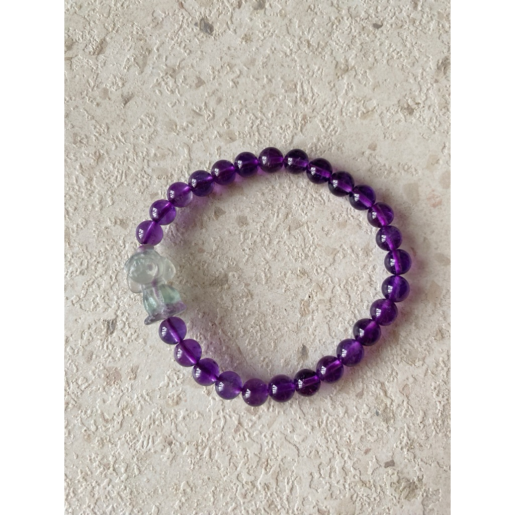 gelang batu ungu natural amethyst dengan spacer fluorite ghost dog